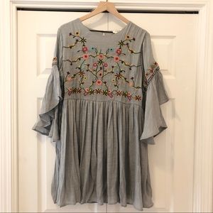 NWT Embroidered Flowy Grey Dress